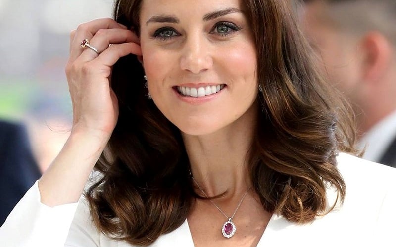 księżna Kate korzysta z zabiegów medycyny estetycznej