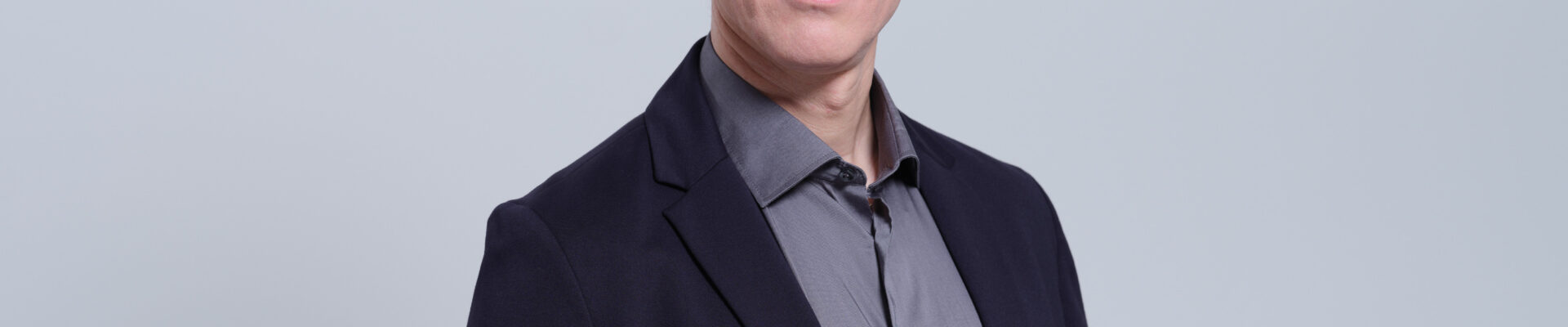 co-decyduje-o-sukcesie-w-pracy-z-ai-cechy-i-kompetencje-ktore-warto-rozwijac