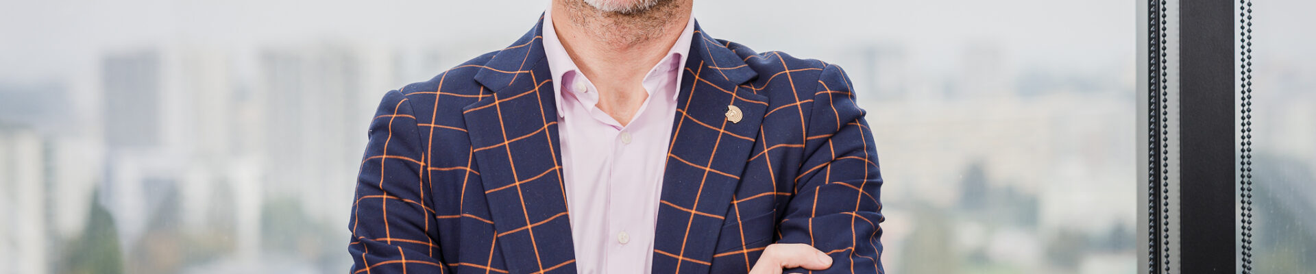 niepewnosc-regulacyjna-na-rynku-kryptowalut-po-drugim-wecie-kanga-exchange-o-impasie-i-projekcie-ue0