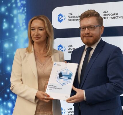 premiera-bialej-ksiegi-regulacji-cyfrowych-e-izby-biznes-apeluje-o-odblokowanie-potencjalu-gospodarki-cyfrowej
