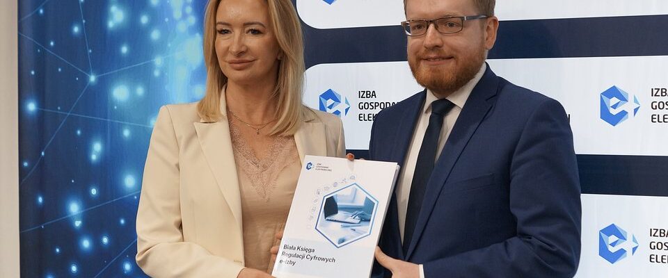 premiera-bialej-ksiegi-regulacji-cyfrowych-e-izby-biznes-apeluje-o-odblokowanie-potencjalu-gospodarki-cyfrowej