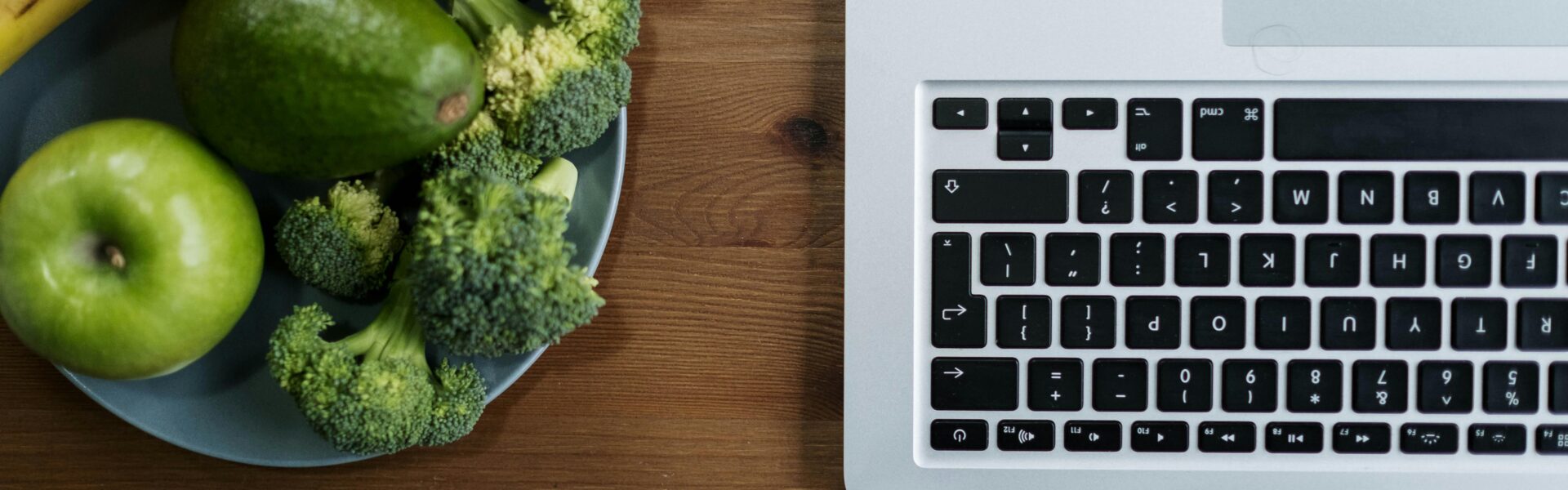 zdrowy-e-commerce-pierwszy-raport-e-izby-kompleksowo-omawiajacy-stan-zdrowia-menedzerow-zarzadzajacych-najdynamiczniej-rozwijajacym-sie-sektorem-gospodarki